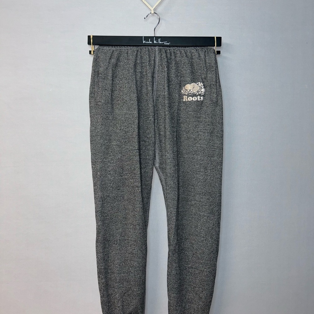 Roots Charcoal Pants — Women’s Small